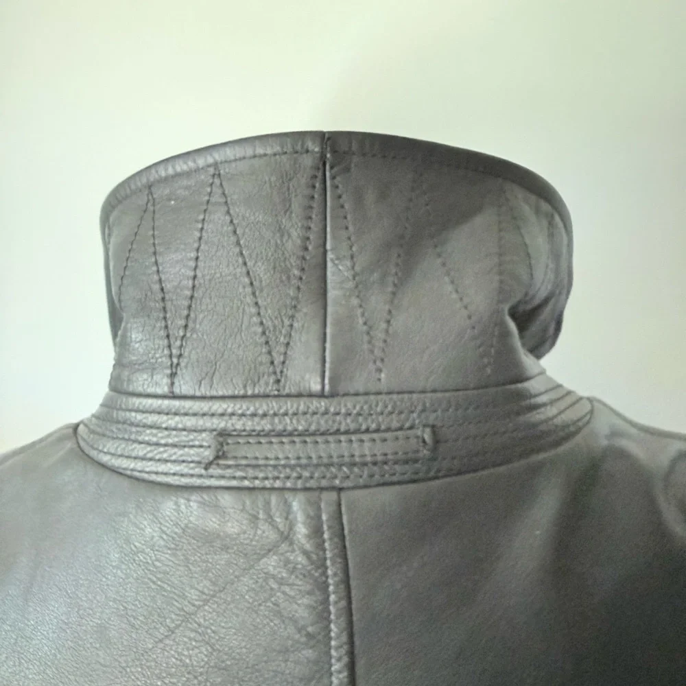 VTG! BANANA REPUBLIC Leather Jacket Size XL